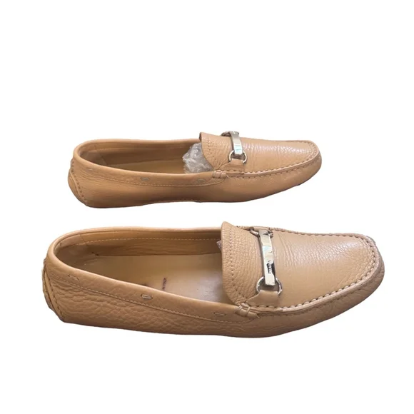 PRADA Women’s 37.5 (US 7) Sand Leather Beige Loafers Flats Shoes - Picture 4 of 9
